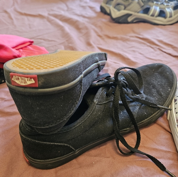 Black Vans - Picture 1 of 1